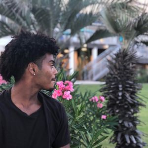 Meet your Posher, Daniel